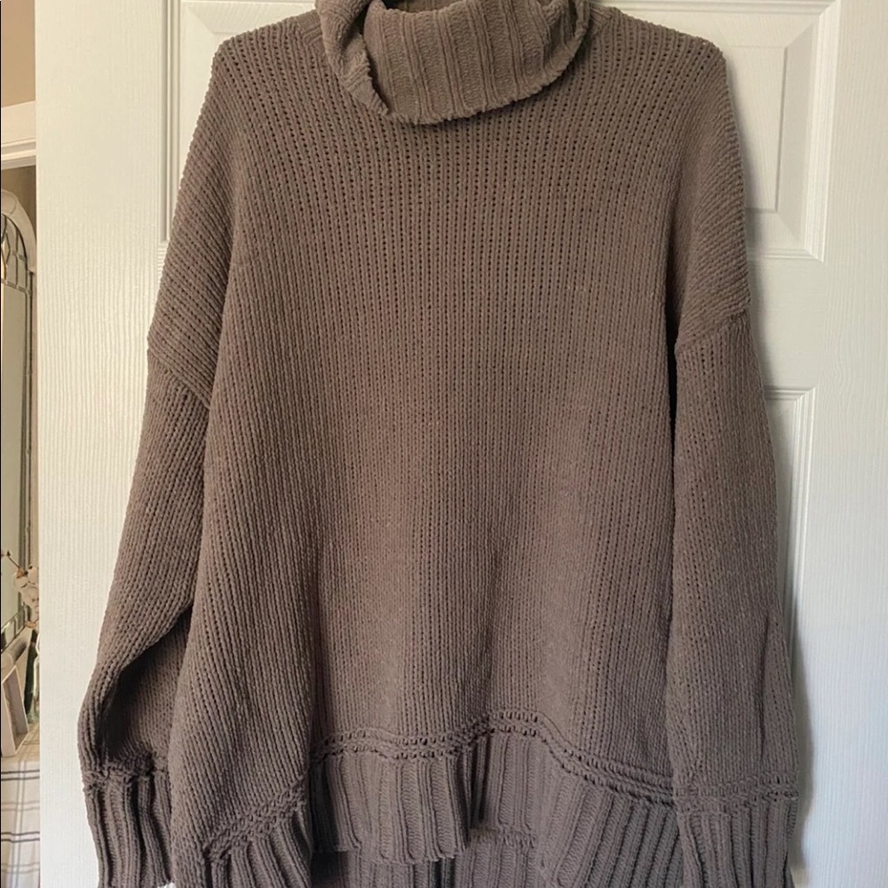 Aerie sweater